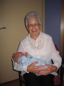 Rona Haby with newborn James Guthrig. April 2005.